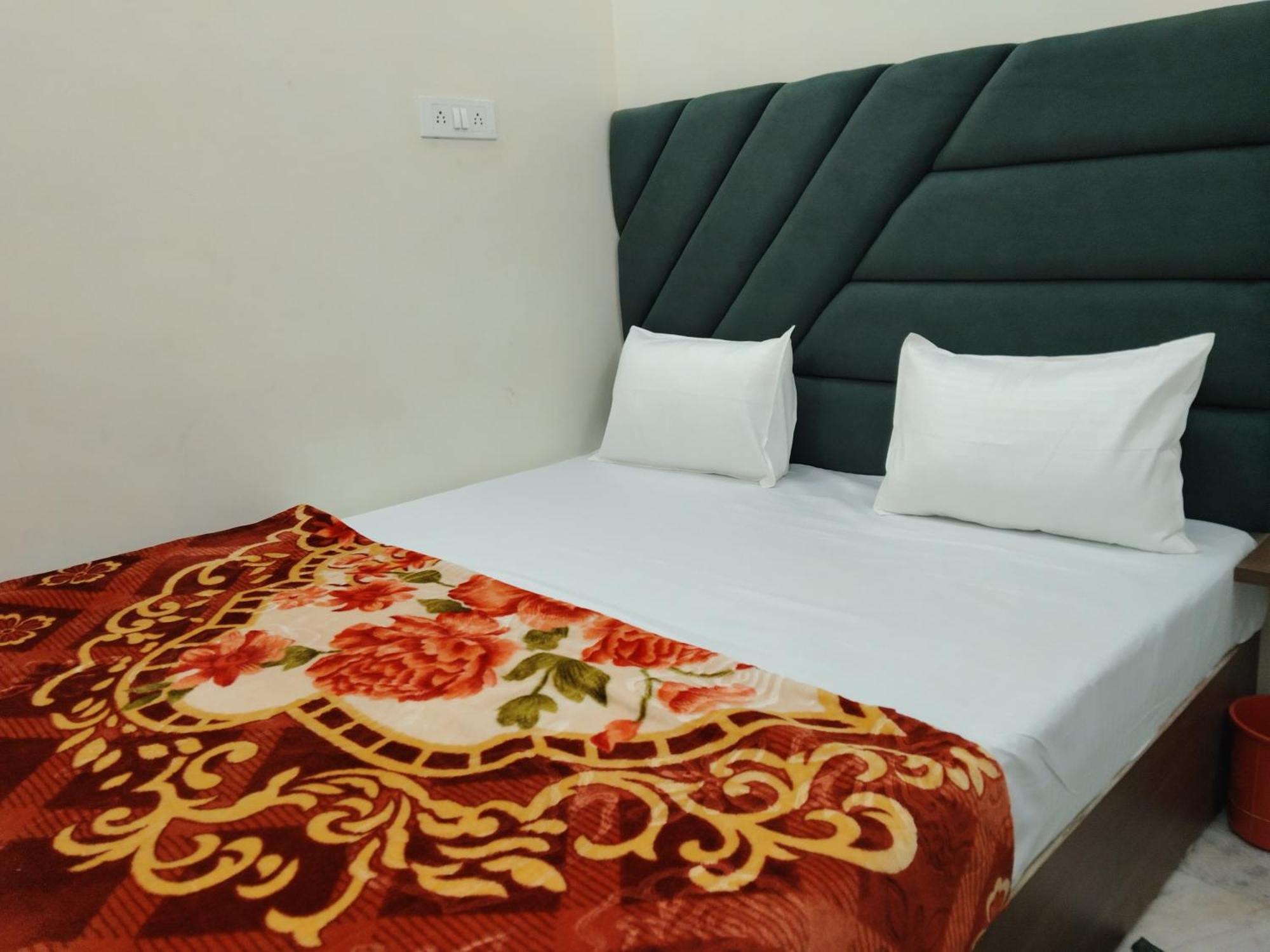Rudraksha Hotel Varanasi Exterior foto